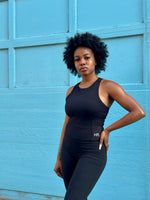 Load image into Gallery viewer, DEMI Keyhole Sports Top-Black
