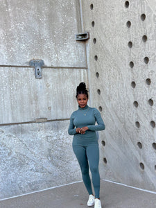 LEAH Turtleneck Set-JADE S-3XL