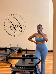 PILATES HOTTIE Flared Legging Set ( S-3XL)