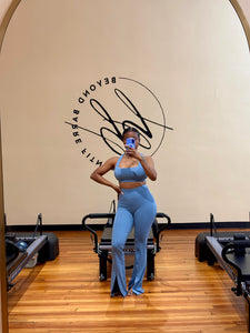 PILATES HOTTIE Flared Legging Set ( S-3XL)