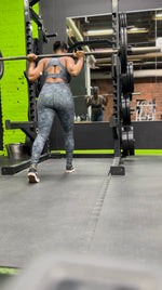Load image into Gallery viewer, BLUE SNAKESKIN Leggings
