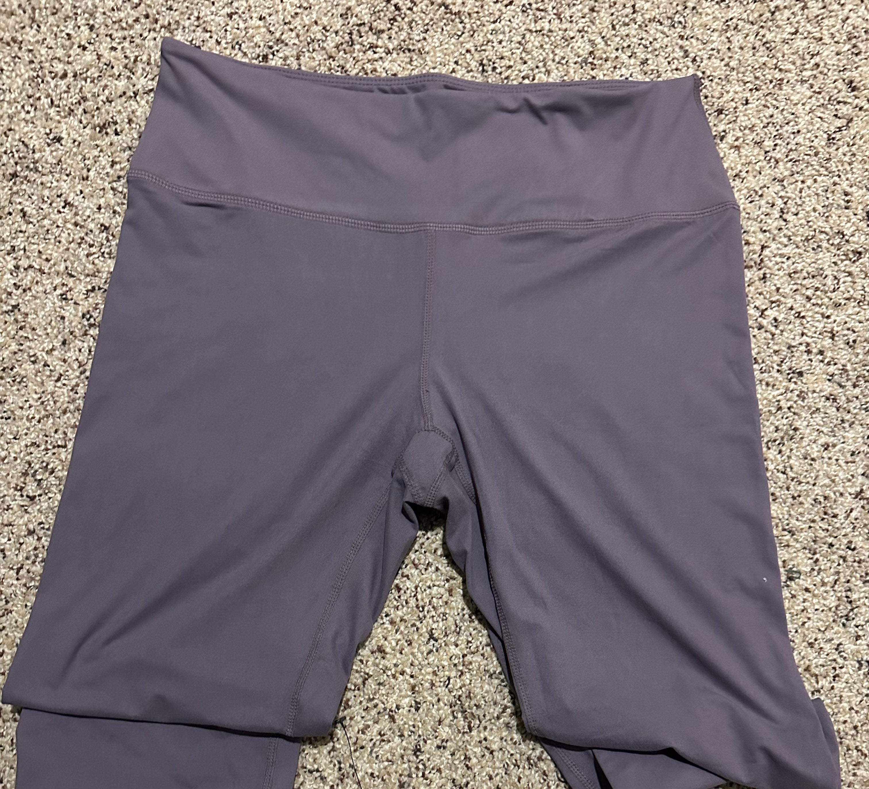 DEMI Leggings in Purple (1X-3X)