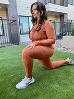 Load image into Gallery viewer, DEMI Pocket Leggings
