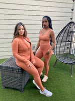 Load image into Gallery viewer, DEMI Pocket Leggings

